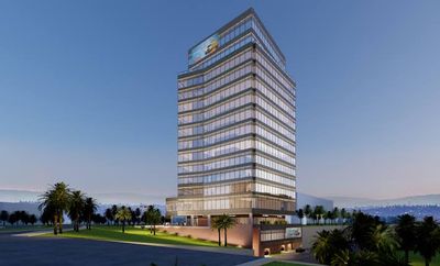 Comparison between a professional property valuation and an online estimate for a Kigali property