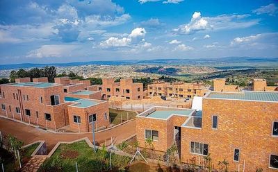 Seller tracking how long their property has been listed for sale in Rwanda