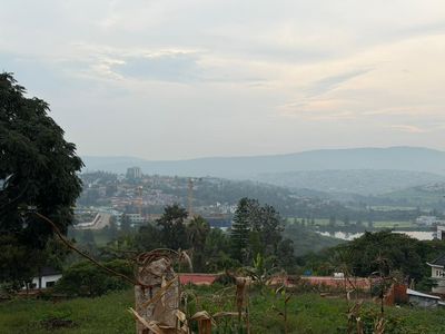 7,000 SQM Land for Sale in Nyarutarama — interior view 3, Nyarutarama, Kigali