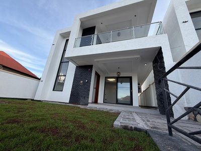 Brand New 4 Bedroom Luxury House in Kicukiro — interior view 3, Kicukiro, Kigali