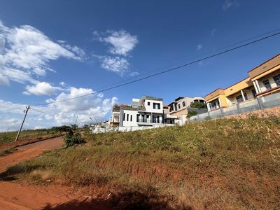 610 SQM Land for Sale in Rebero — interior view 4, Rebero, Kigali